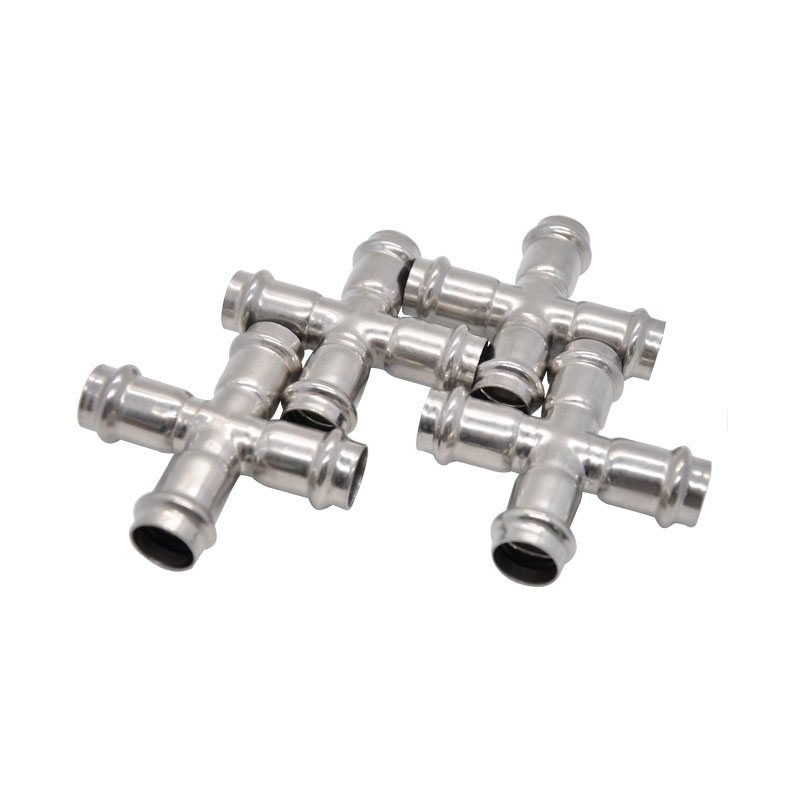 Direct connection of four – way clamp type thin – wall stainless steel pipe fittings